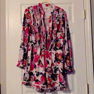 💙 Fourteenth place large romper!